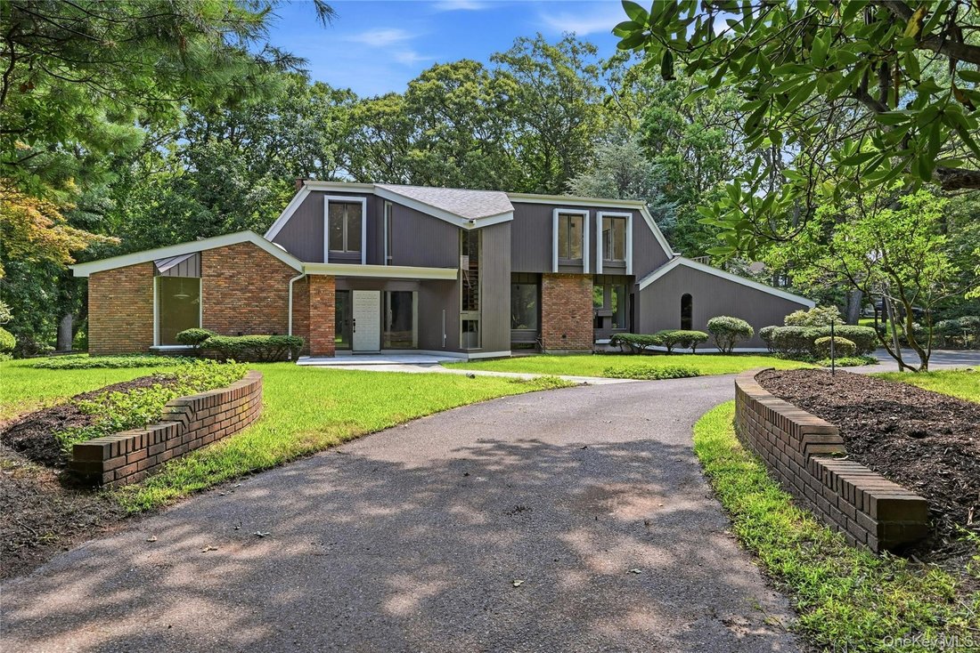 House in Port Jefferson, New York, United States 2 - 18677467