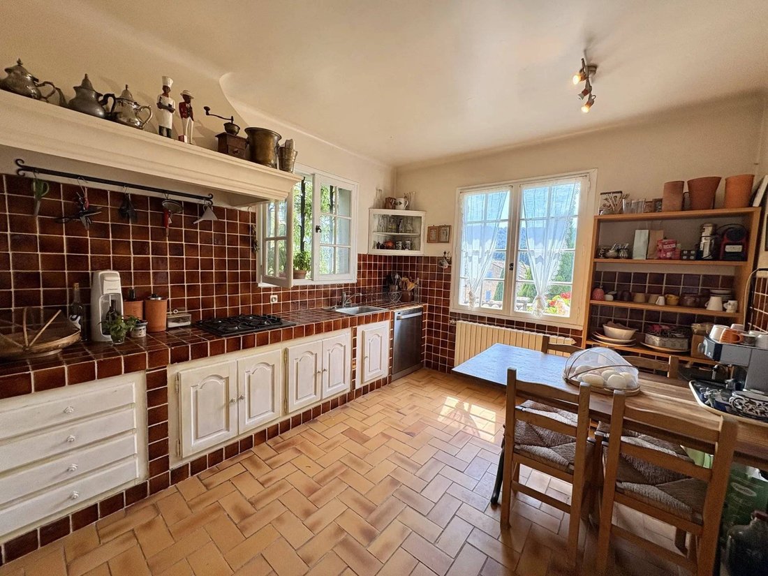 Casa en Cotignac, Provenza-Alpes-Costa Azul, Francia 4 - 18327864