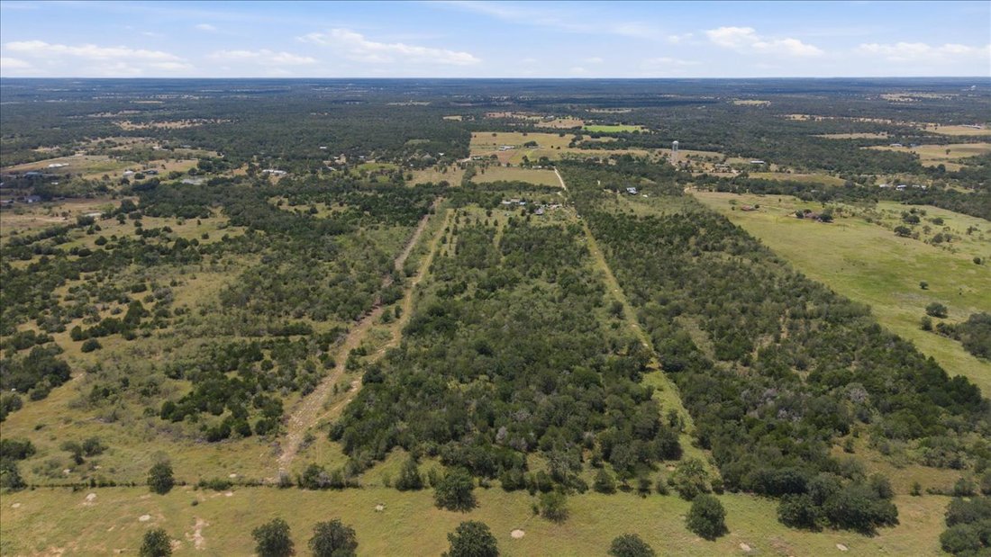 Farm Ranch in Cedar Creek, Texas, United States 3 - 18678668