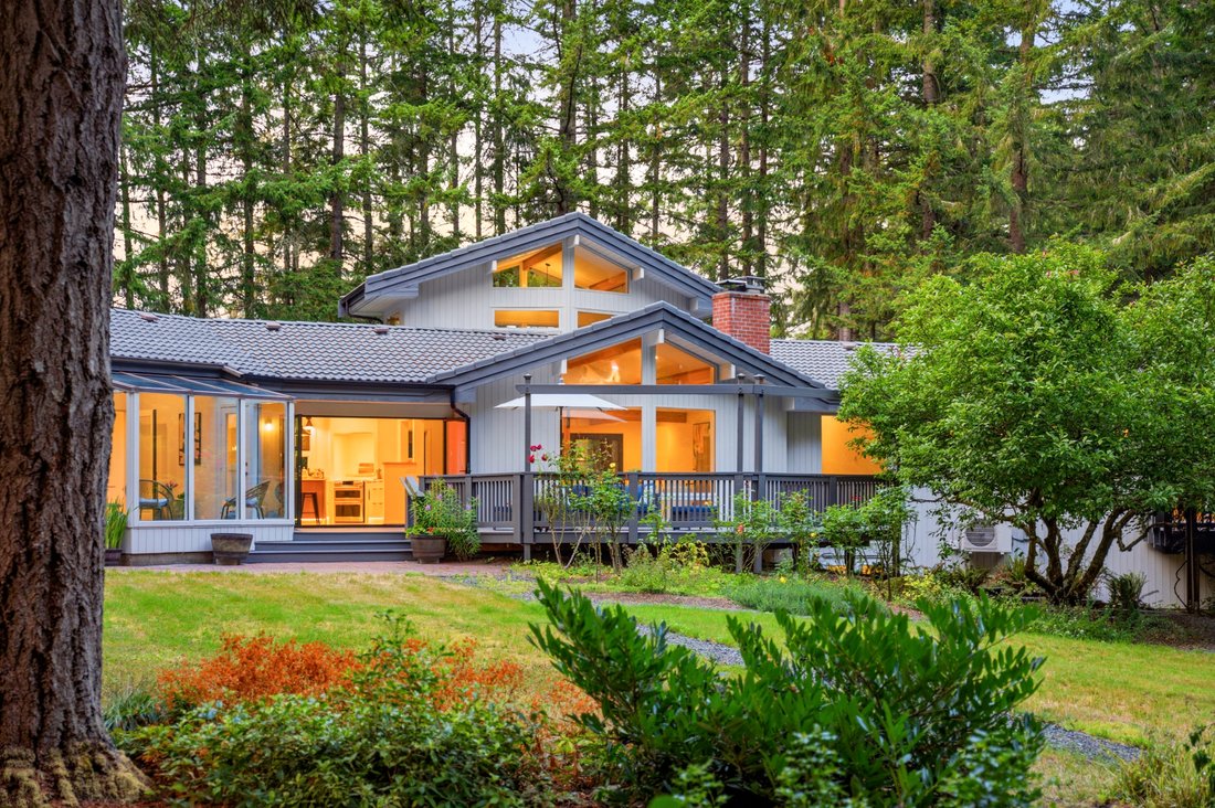 House in Bainbridge Island, Washington, United States 1 - 18675469