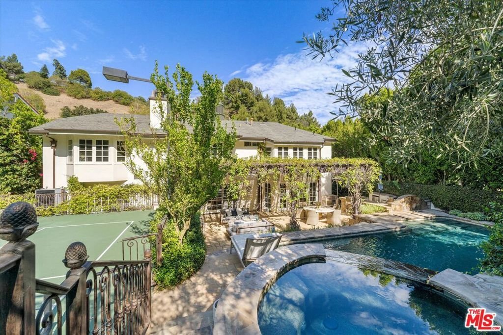 House in Los Angeles, California, United States 2 - 18675996