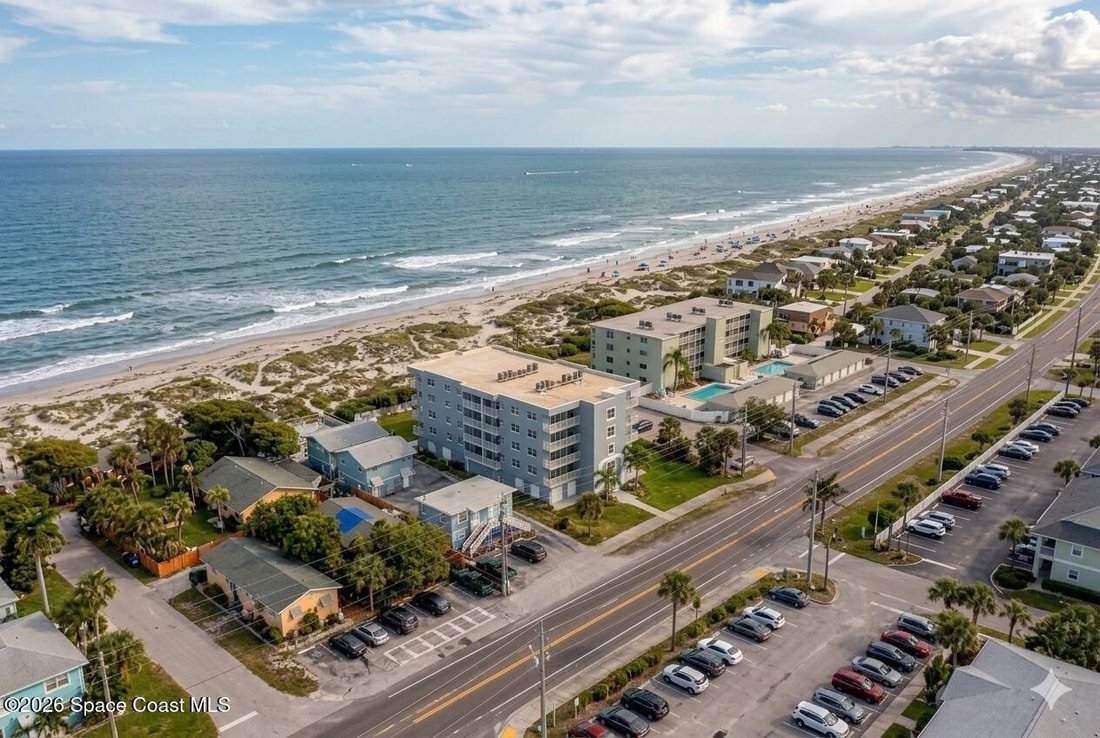 Eigentumswohnung in Cocoa Beach, Florida, Vereinigte Staaten 1 - 18576979