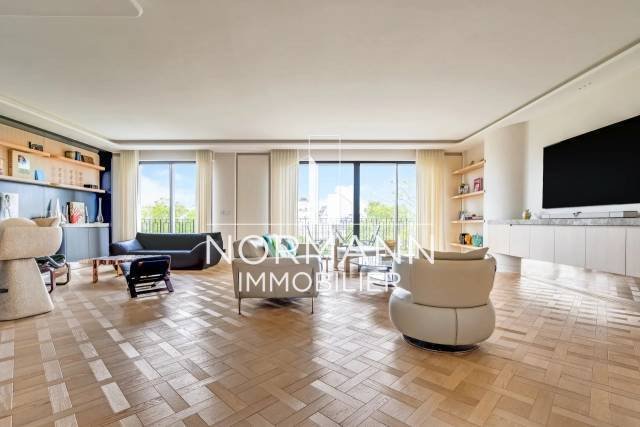 Apartment in Bois de Boulogne, Paris 16e Arrondissement, Paris 2 - 17779440