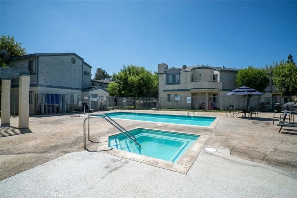 Whittier, California, United States 1 - 18676992