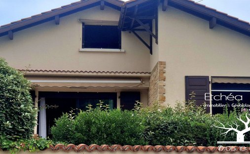 House in Anglet, Nouvelle-Aquitaine, France 1