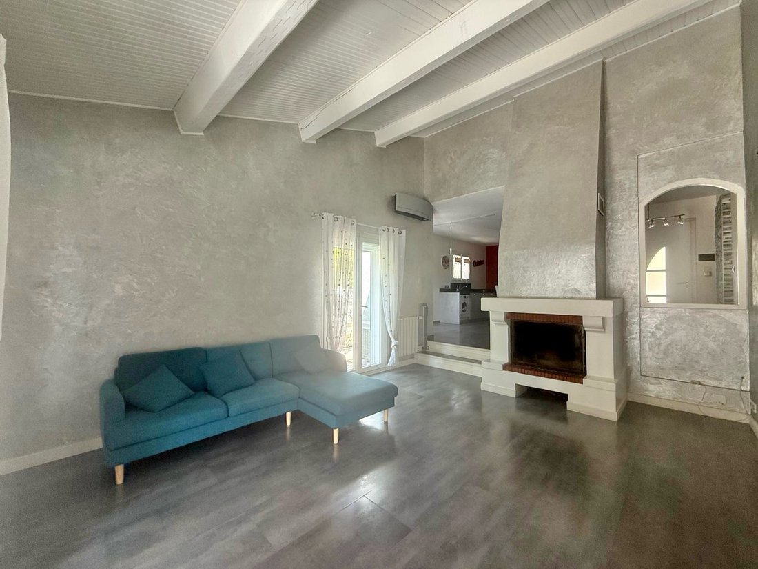 House in Carnoux-en-Provence, Provence-Alpes-Côte d'Azur, France 3 - 18674845
