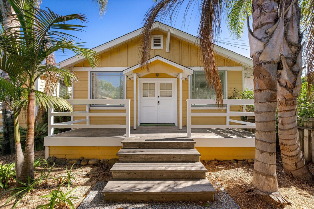 Santa Barbara, California, United States 3 - 18675704