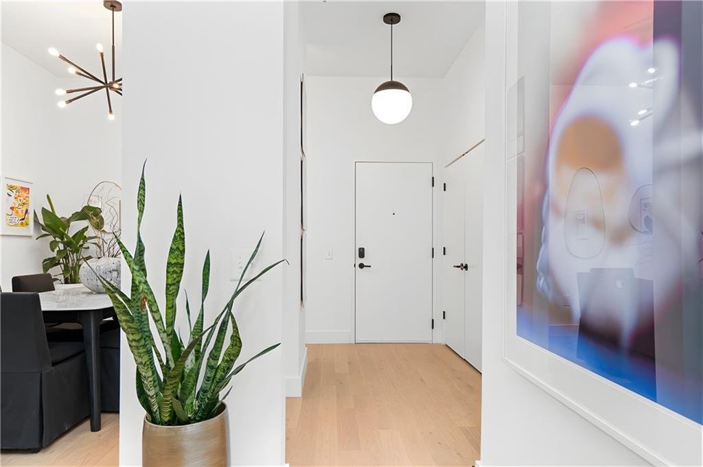 Condo in Atlanta, Georgia, United States 3 - 18676563