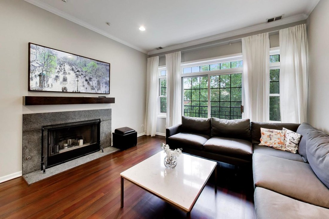 Condo in Chicago, Illinois, United States 2 - 18676330