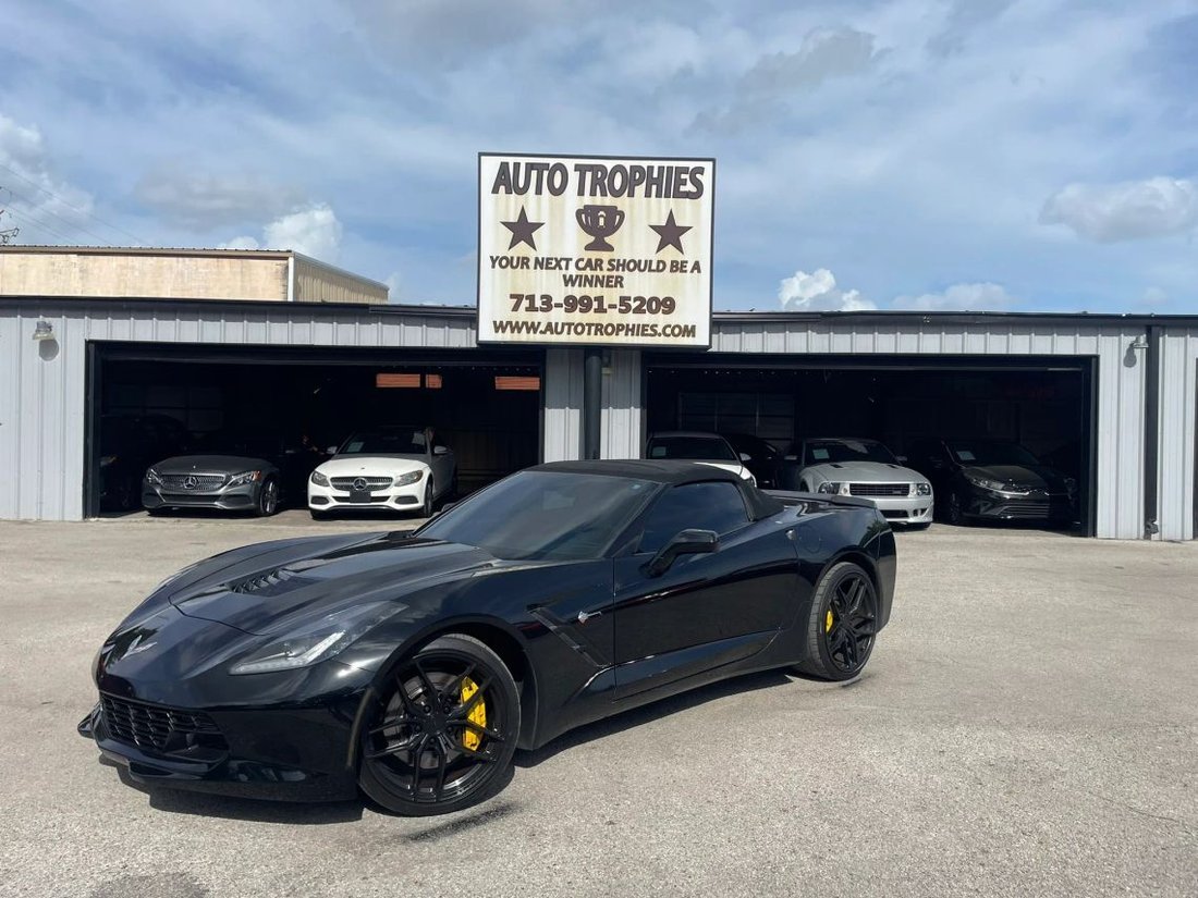 Cabriolet in Houston, TX, United States 1 - 18678075