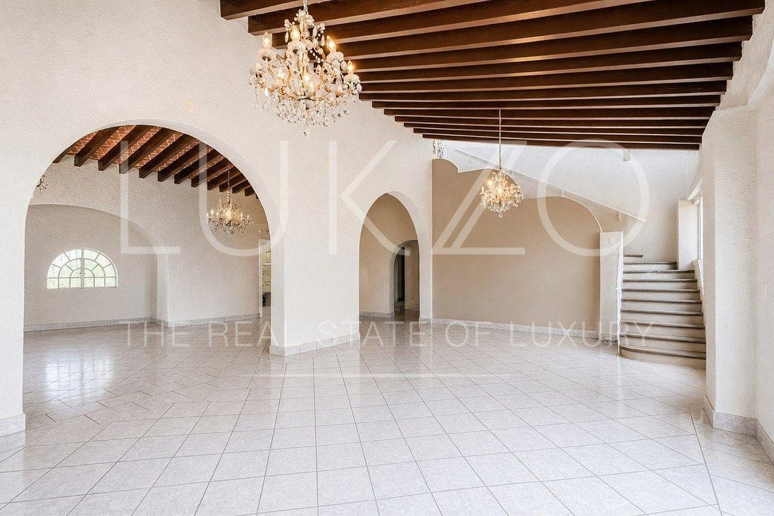 House in Cuernavaca, Morelos, Mexico 3 - 18675395