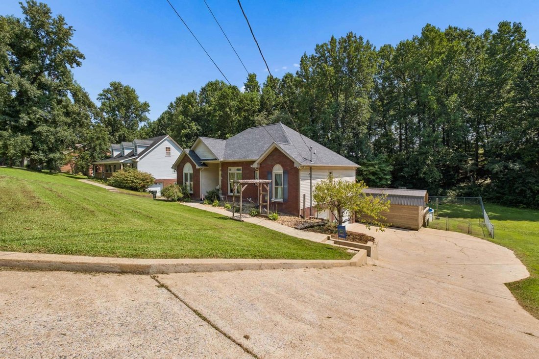 House in Dickson, Tennessee, United States 5 - 18677135