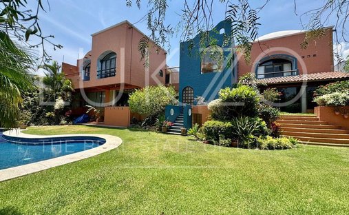 House in Cuernavaca, Morelos, Mexico 1