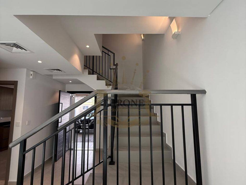 Townhouse in Damac Hills 2, Dubai, United Arab Emirates 3 - 18674825