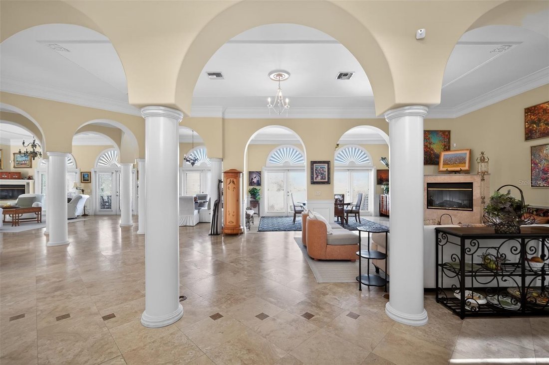House in Sarasota, Florida, United States 5 - 18675881