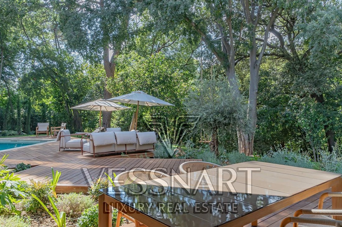 Villa in Camp Long, Cannes, France 2 - 15689085