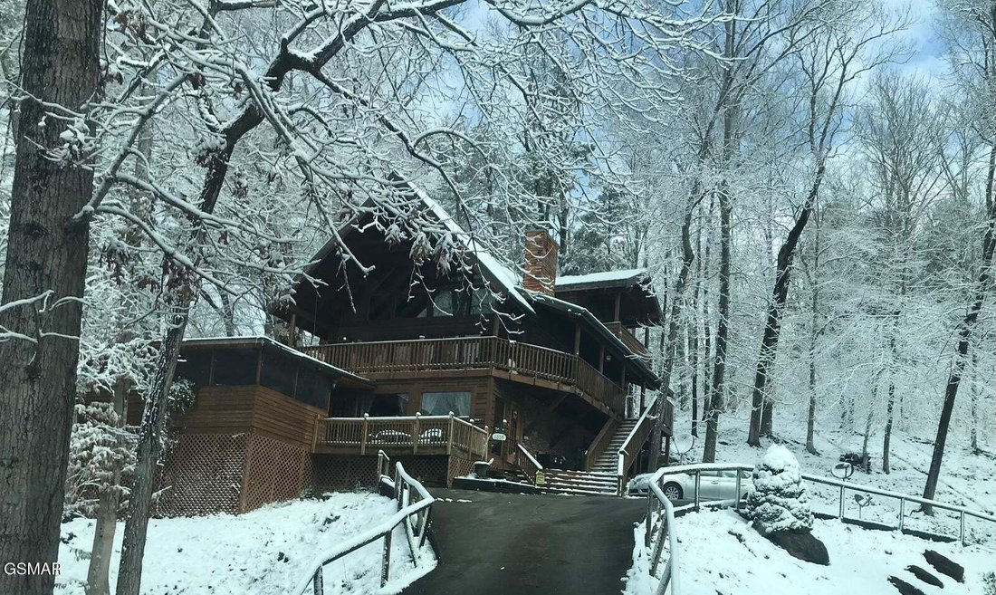 House in Sevierville, Tennessee, United States 3 - 18677104