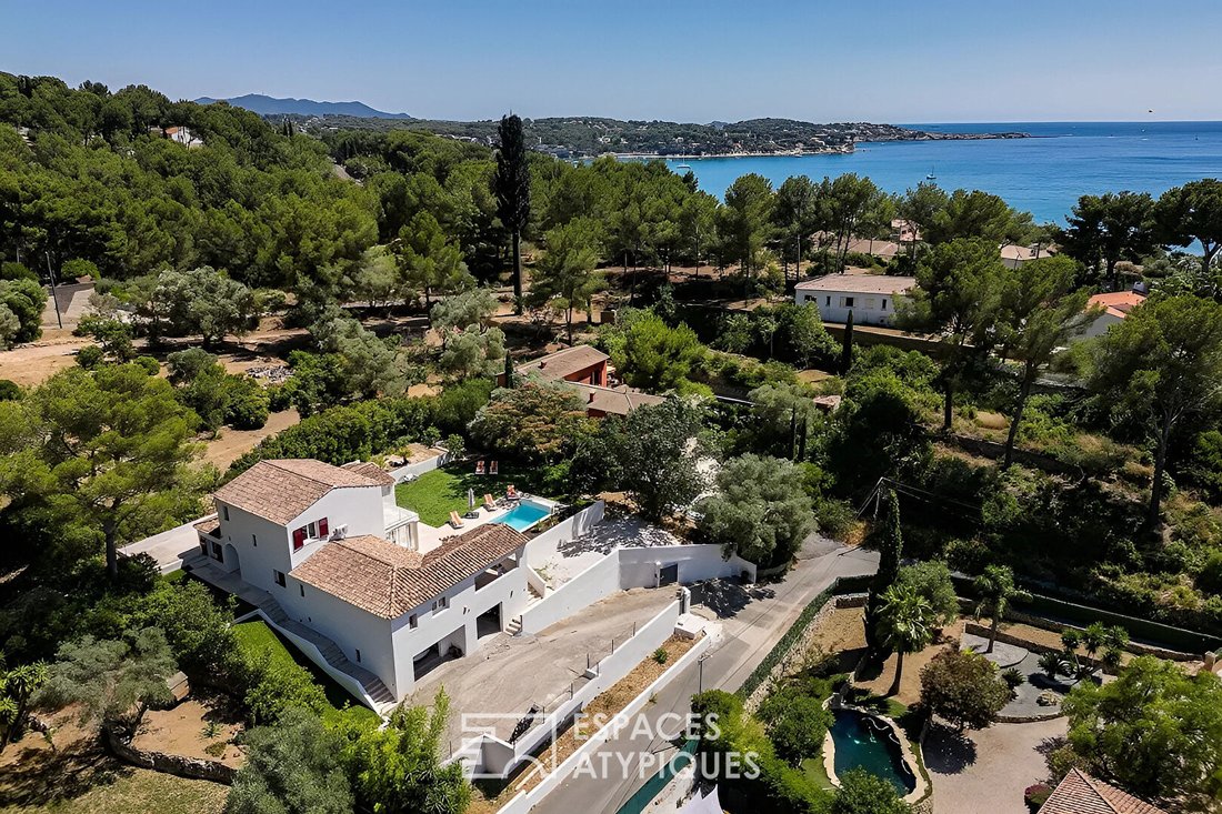 Villa in Nord, Sanary-sur-Mer, France 1 - 18678147