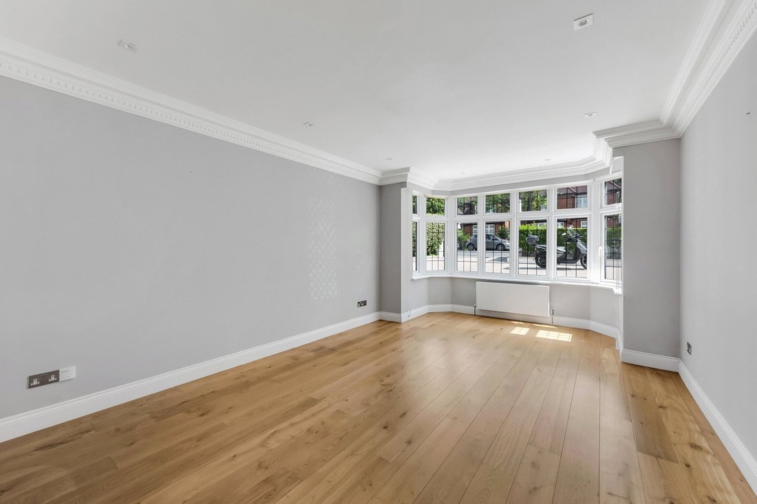 House in Temple Fortune, Barnet, England 2 - 18674658