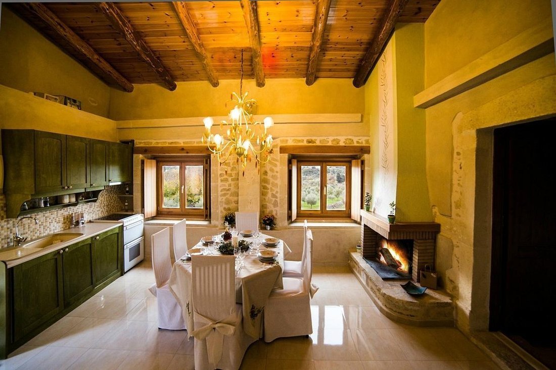 Estate in Crete, Greece 3 - 18676156