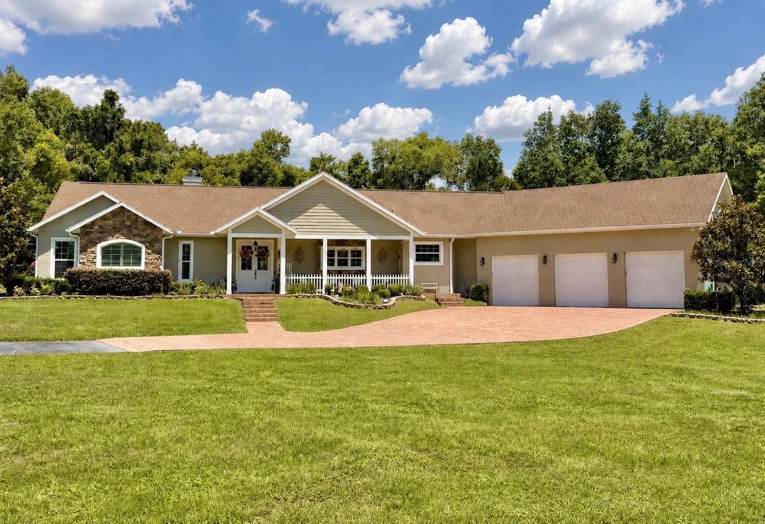 House in Ocala, Florida, United States 1 - 18676002