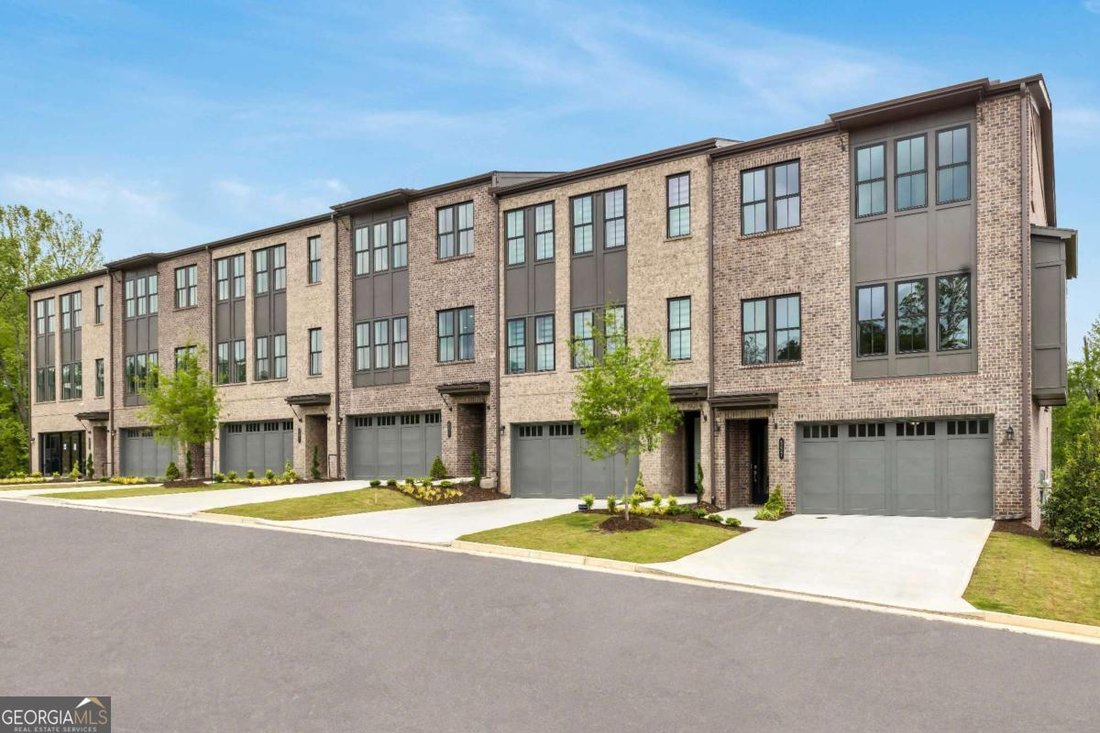 Townhouse in Suwanee, Georgia, United States 1 - 18676493