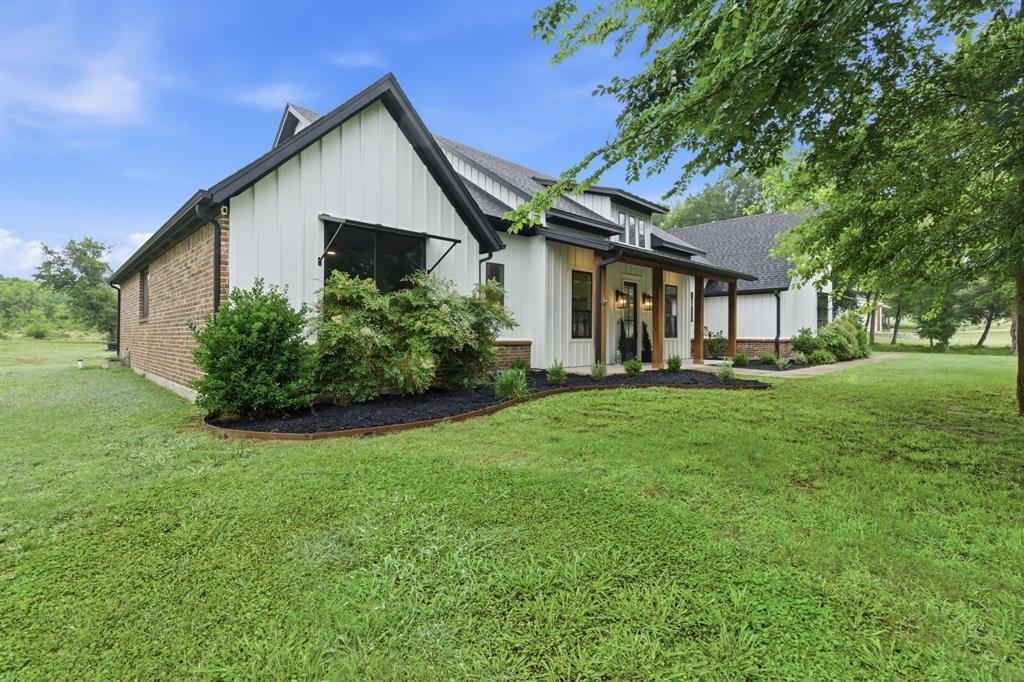 House in Azle, Texas, United States 5 - 18677203