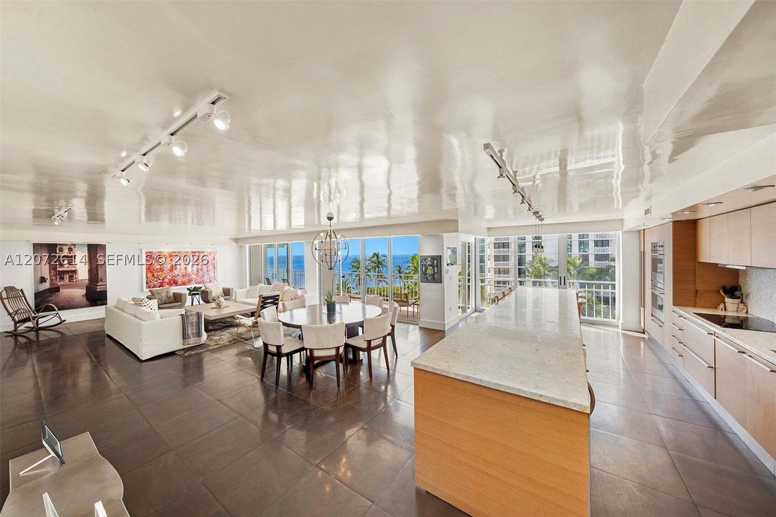 Condo in Key Biscayne, Florida, United States 1 - 18676820