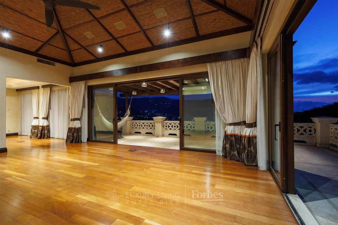 Condo in Pozos, San José Province, Costa Rica 5 - 18677915