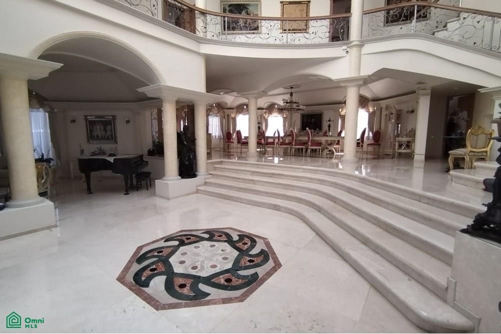 House in Mexico City, Mexico 4 - 18026857