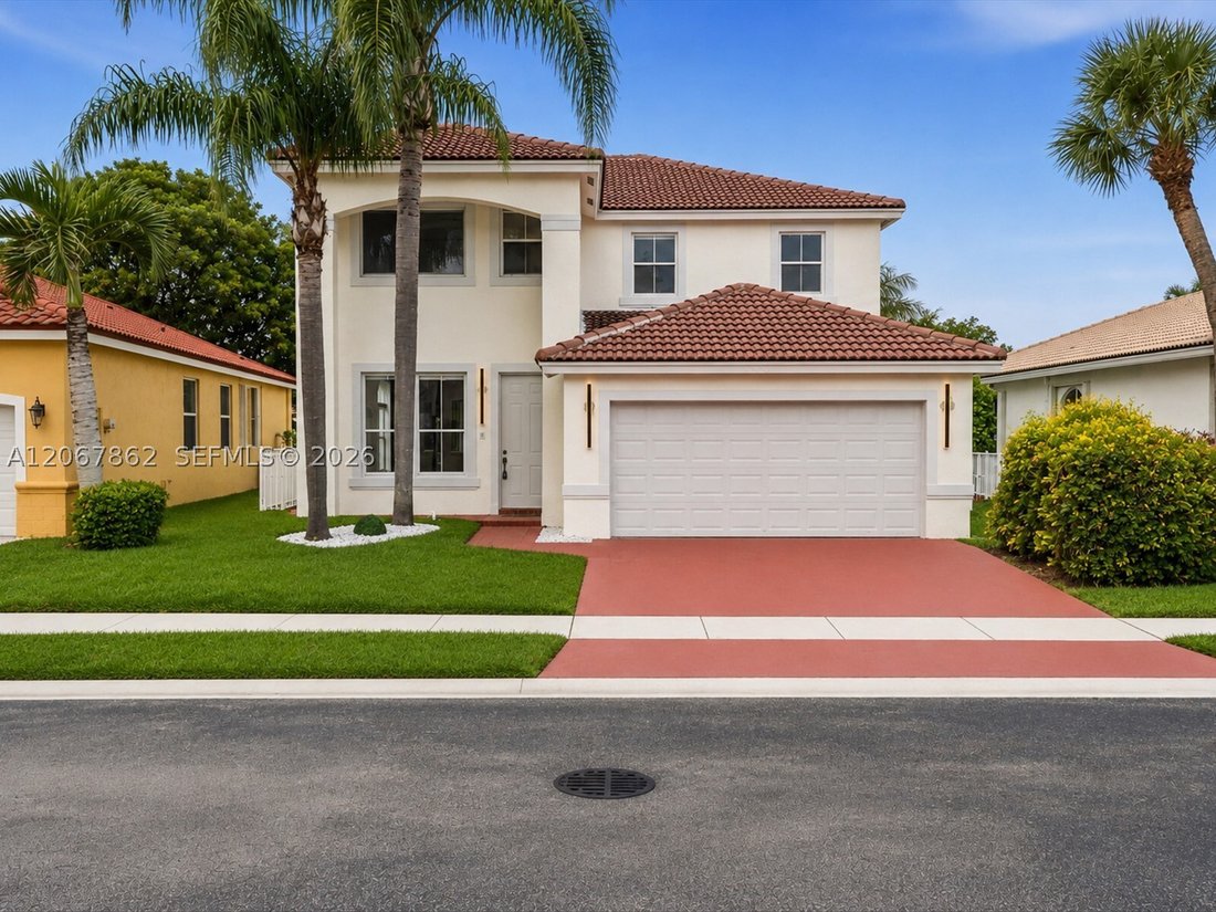 Casa a Pembroke Pines, Florida, Stati Uniti 1 - 18654832