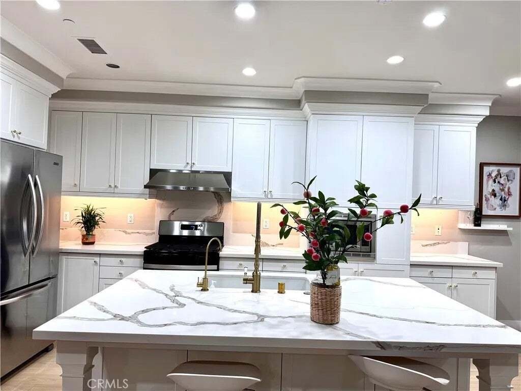 Townhouse in Irvine, California, United States 5 - 18676954