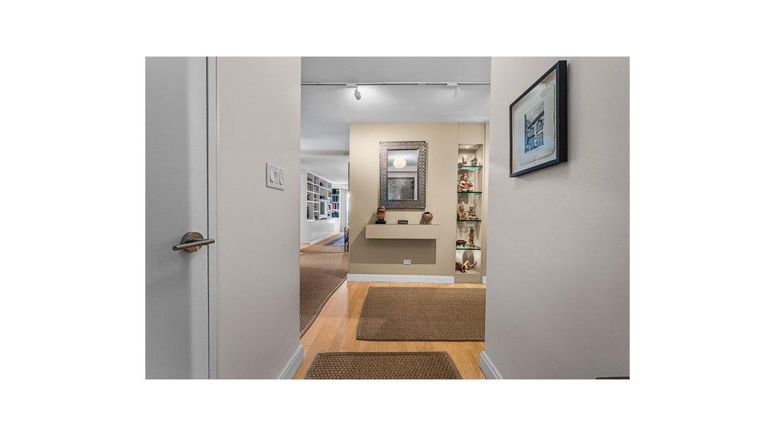 Co Op in New York, New York, United States 2 - 18460360