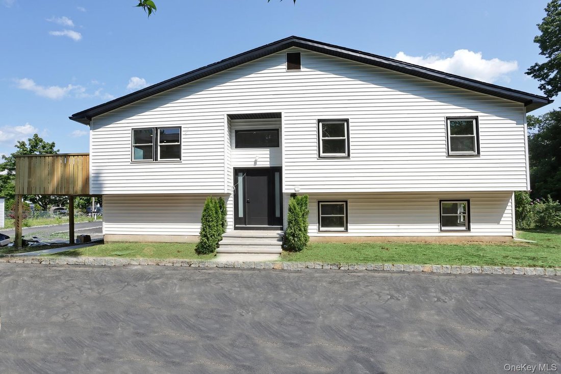 House in Spring Valley, New York, United States 1 - 18676079