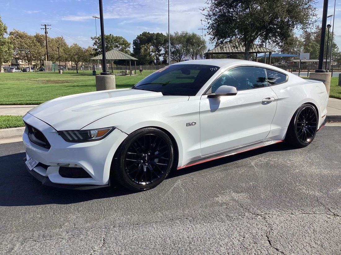 Coupe in Fontana, CA, United States 3 - 18678164