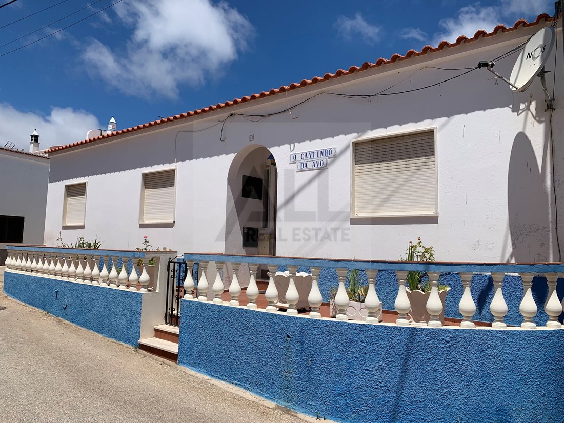 Townhouse in Budens, Algarve, Portugal 1 - 15947551