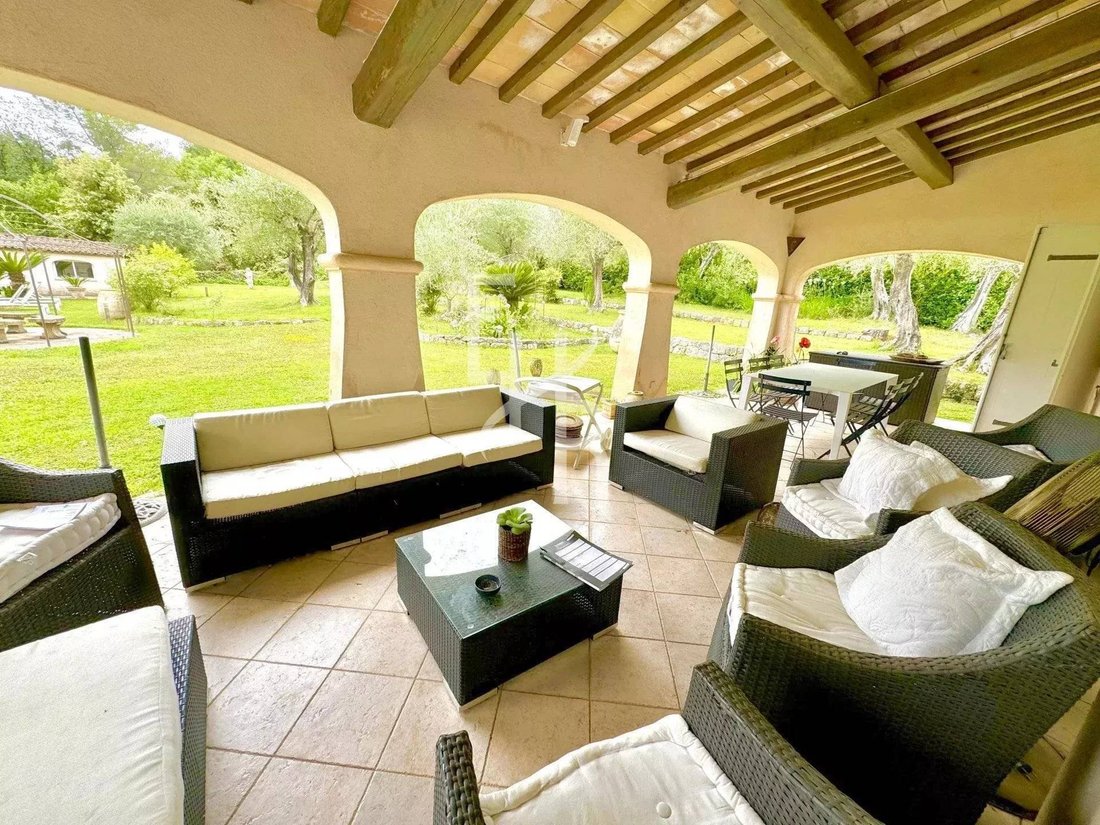 Villa in Spéracèdes, Provence-Alpes-Côte d'Azur, France 2 - 16886796