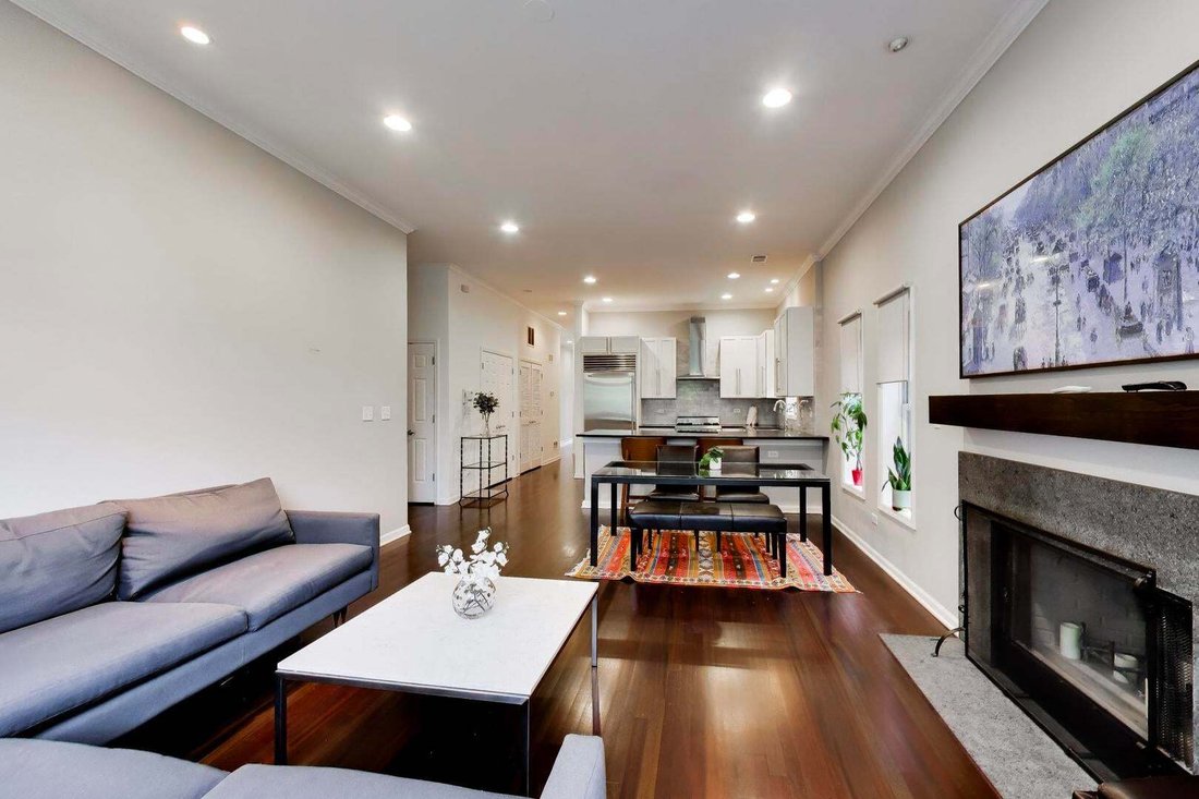 Condo in Chicago, Illinois, United States 3 - 18676330