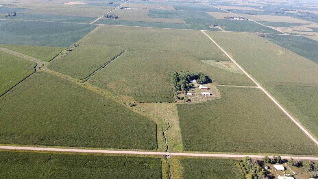 Terrain à Iona, Minnesota, États-Unis 4 - 18670387