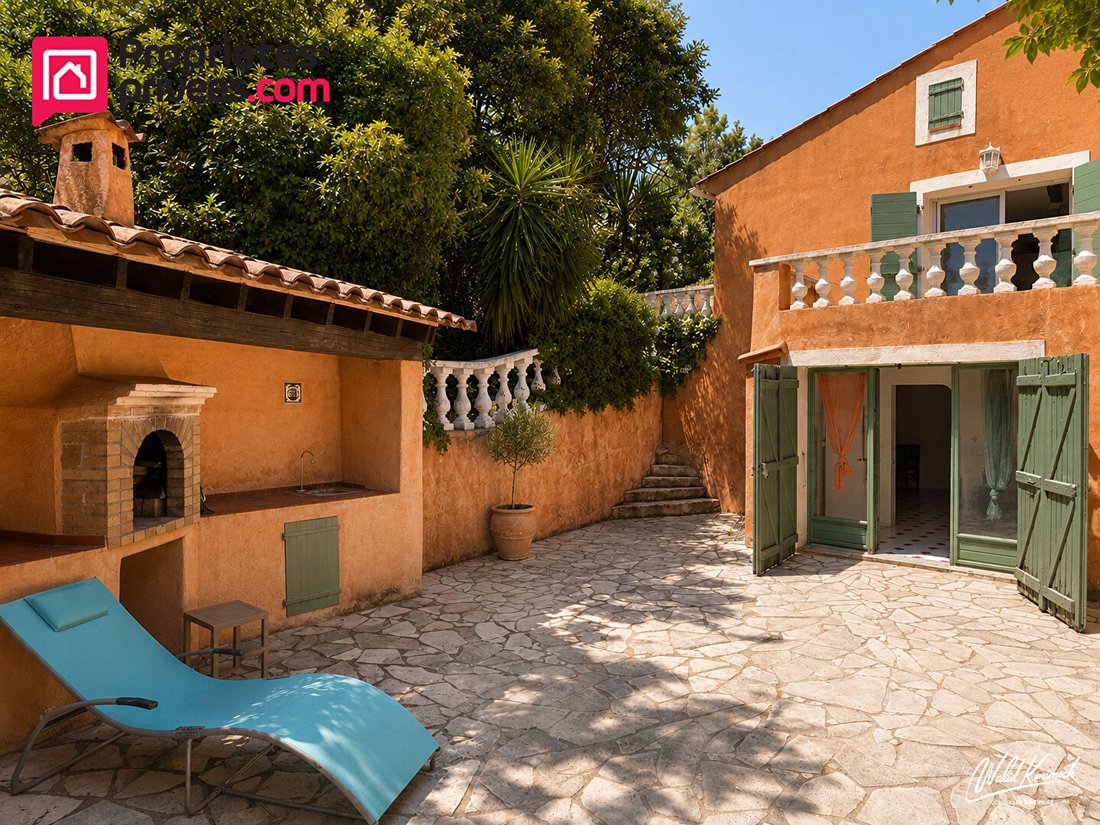 Villa in Le Dramont-Agay-Anthéor-Le Trayas, Saint-Raphaël, France 3 - 18675256