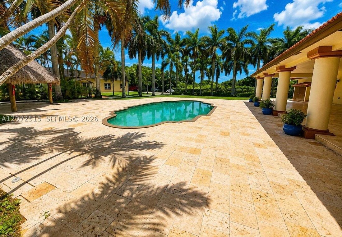 Casa en Miami, Florida, Estados Unidos 4 - 18676869