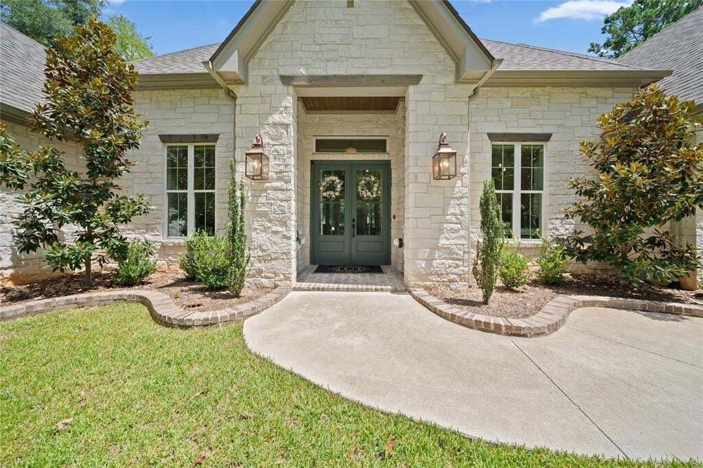 House in Tyler, Texas, United States 2 - 18677213
