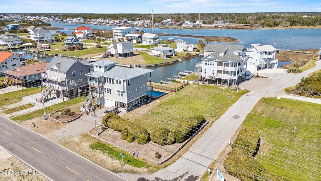 Land in North Topsail Beach, North Carolina, United States 1 - 18678443