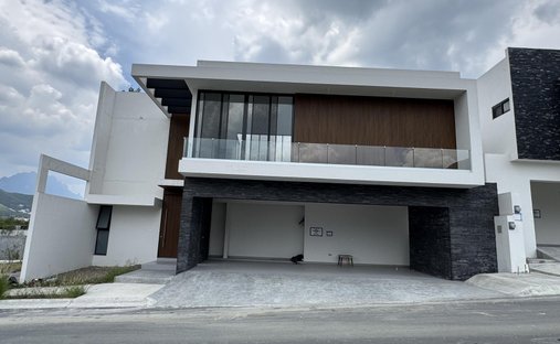 House in Monterrey, Nuevo Leon, Mexico 1