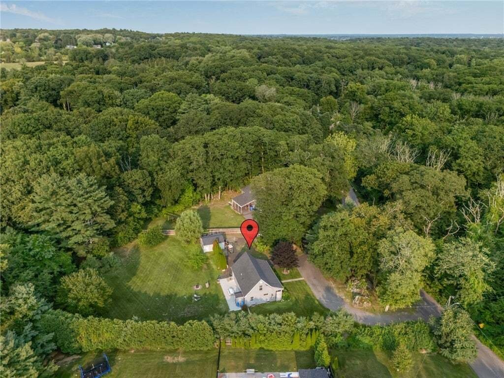 House in Lincoln, Rhode Island, United States 4 - 18676745