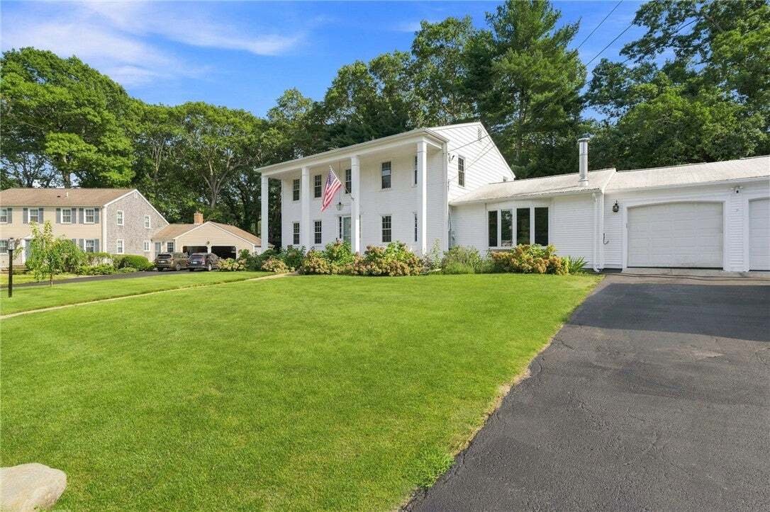 House in Warwick, Rhode Island, United States 3 - 18676748