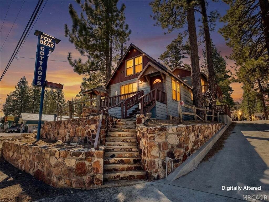 Big Bear Lake, California, United States 1 - 18675763