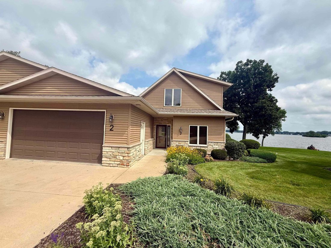 Townhouse in Beaver Dam, Wisconsin, United States 3 - 18676661