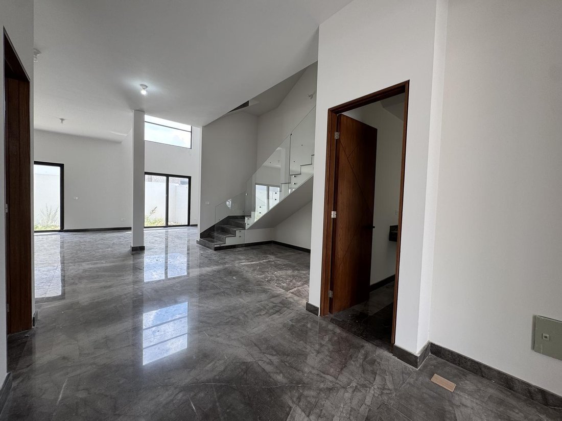 House in Monterrey, Nuevo Leon, Mexico 3 - 18675456