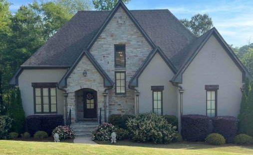 House in Trussville, Alabama, United States 1